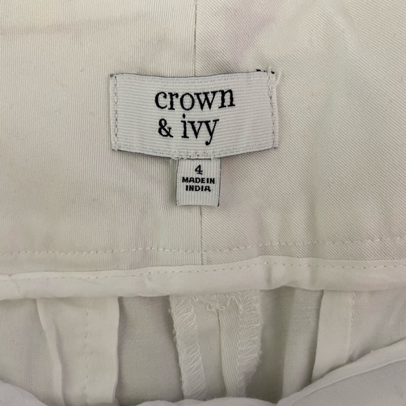 Crown & Ivy Embroidered Shorts - Picture 5 of 6